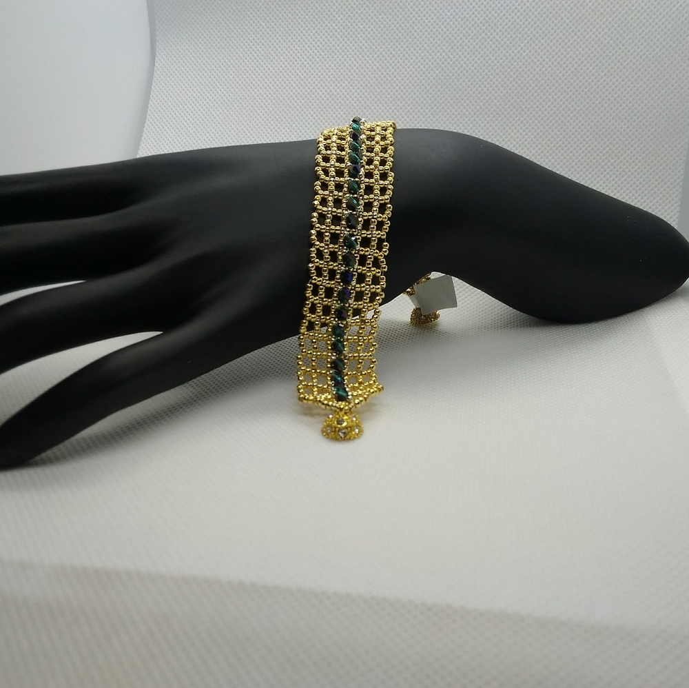 Handwoven Beaded Bracelet with Crystals and Magnet
